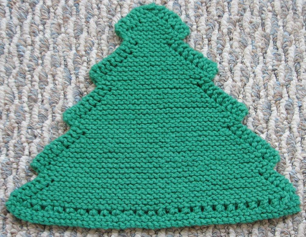 Grandma's Favorite Christmas Tree dishcloth Knitting
