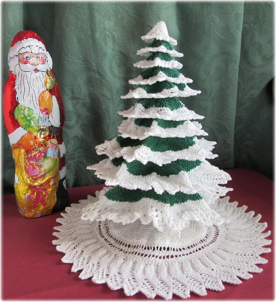 Knitted Christmas Tree Knitting pattern by Frances Powell