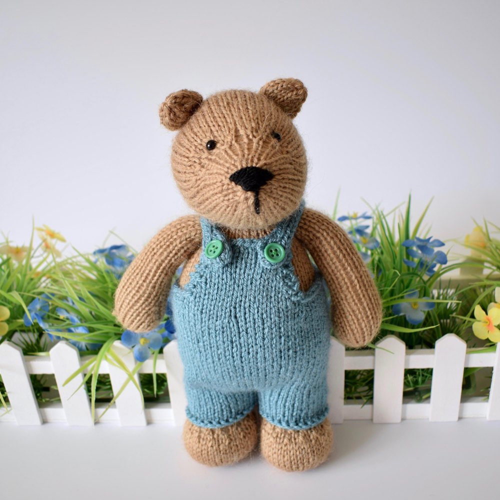 Teddy Bear Knitting pattern by Amanda Berry | Knitting ...