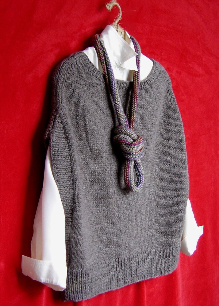 ML164 Flatter Me Vest Knitting pattern by maddycraft